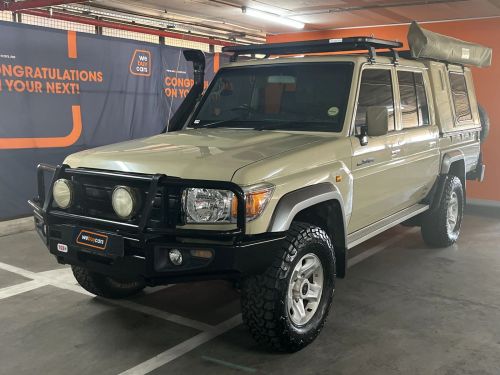 Pre-owned Toyota Land Cruiser 79 4.0p Pick Up Double Cab for sale in 