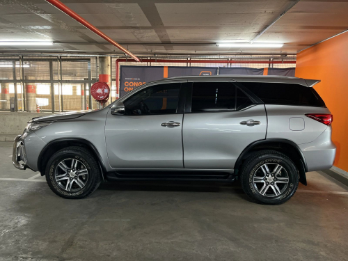 Toyota Fortuner 2.8gd-6 R/B in Namibia