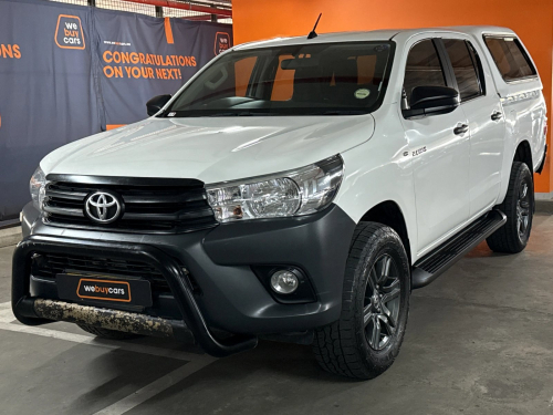 Toyota Hilux 2.4 Gd-6 RB SR Pick Up Double Cab in Namibia