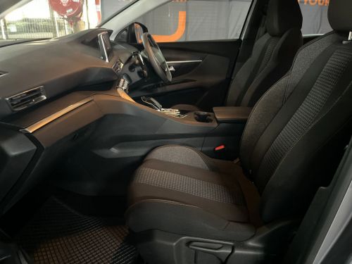 Peugeot 3008 1.6T Active Auto in Namibia