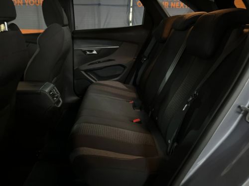 Peugeot 3008 1.6T Active Auto in Namibia