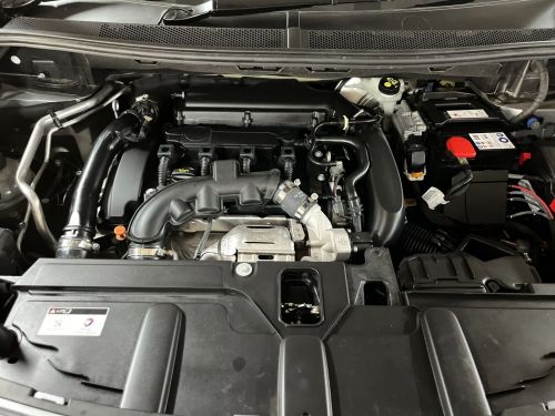 Peugeot 3008 1.6T Active Auto in Namibia