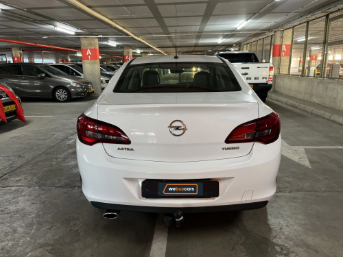 Opel Astra 1.4T Enjoy in Namibia