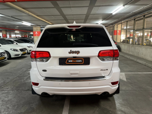 Jeep Grand Cherokee 3.6 Overland in Namibia