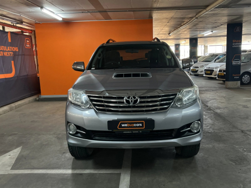 Toyota Fortuner 2.5d-4d RB in Namibia