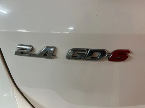 Toyota Fortuner 2.4gd-6 4x4 Auto in Namibia