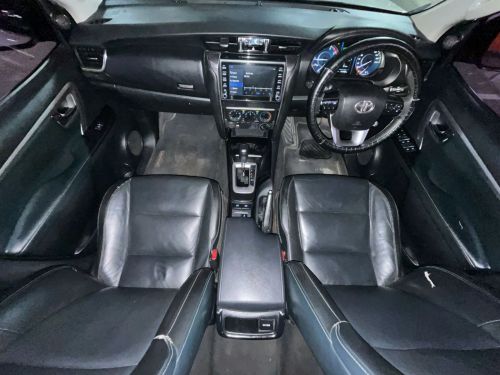 Toyota Fortuner 2.4gd-6 4x4 Auto in Namibia