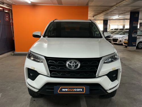 Toyota Fortuner 2.4gd-6 4x4 Auto in Namibia