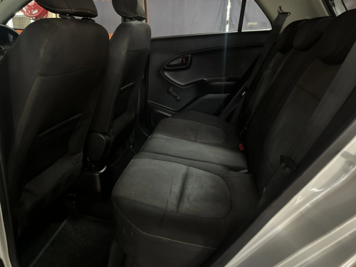 Kia Picanto 1.0 LX in Namibia