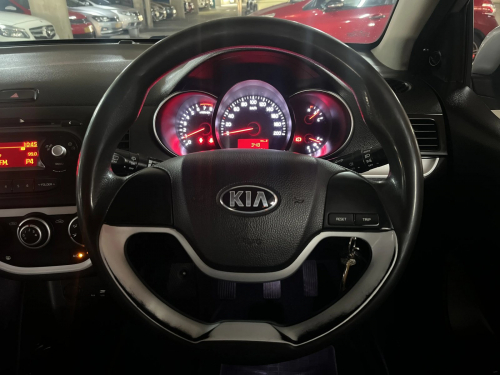 Kia Picanto 1.0 LX in Namibia