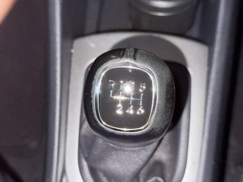 Kia RIO 1.4 TEC 5-Door in Namibia