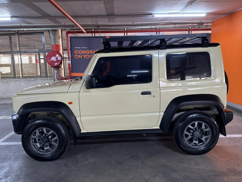 Suzuki Jimny 1.5 GL Auto in Namibia