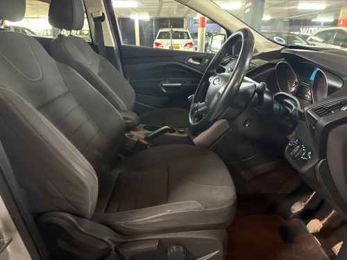Ford Kuga 1.6 EcoBoost Ambiente in Namibia