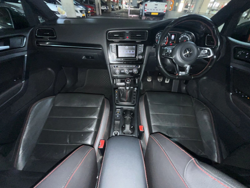 Volkswagen Golf 7 GTI 2.0 TSI in Namibia