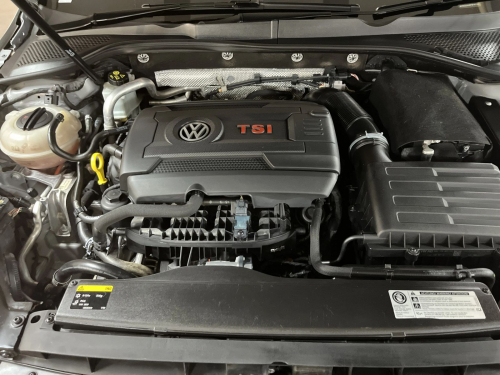 Volkswagen Golf 7 GTI 2.0 TSI in Namibia
