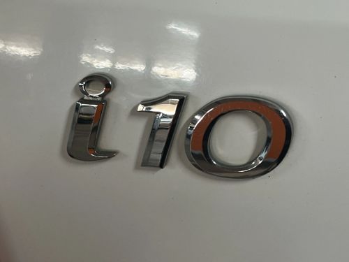 Hyundai i10 1.1 Motion Auto in Namibia