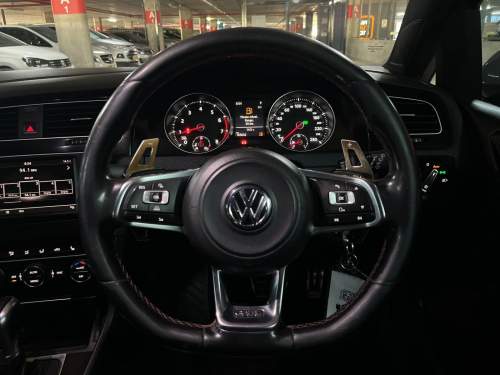Volkswagen Golf 7 GTI 2.0 TSI DSG Performance in Namibia
