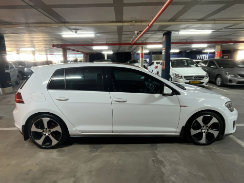 Volkswagen Golf 7 GTI 2.0 TSI DSG Performance in Namibia