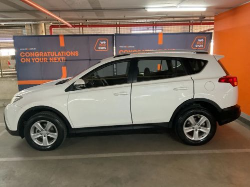 Toyota RAV 4 2.0 GX in Namibia