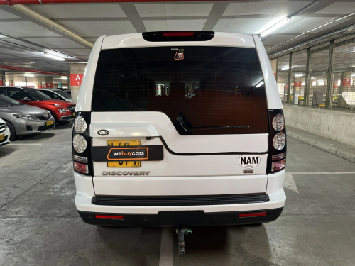 Land Rover Discovery 4 3.0 Td/sd V6 SE in Namibia