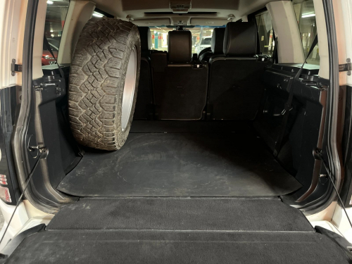 Land Rover Discovery 4 3.0 Td/sd V6 SE in Namibia