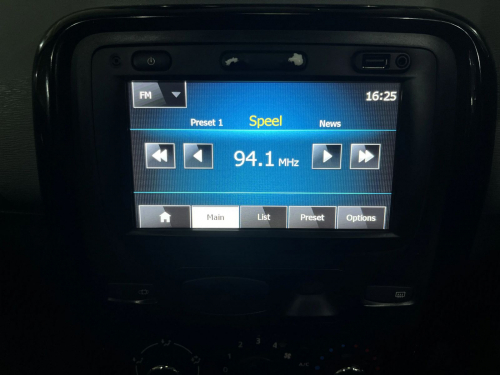 Renault Duster 1.5 DCI Dynamique 4x4 in Namibia