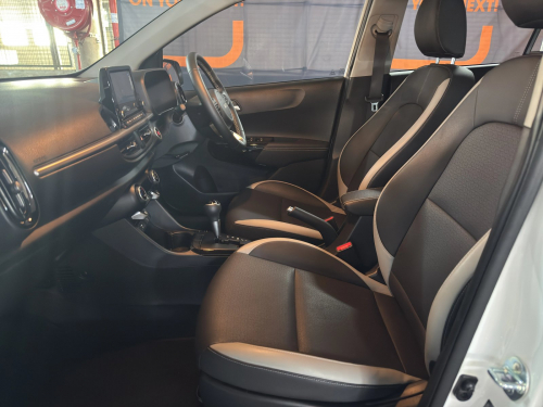 Kia Picanto 1.2 EX+ Auto in Namibia