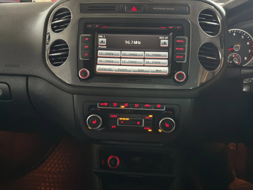 Volkswagen Tiguan 2.0 TSI Sprt-Styl 4/mot DSG in Namibia