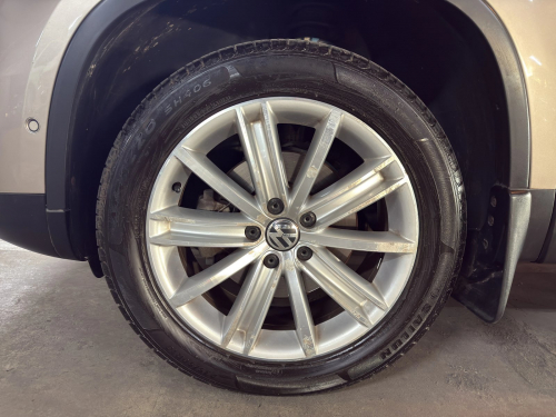 Volkswagen Tiguan 2.0 TSI Sprt-Styl 4/mot DSG in Namibia