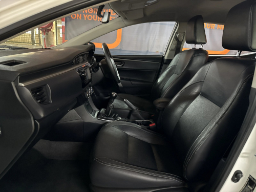 Toyota Corolla 1.6 Prestige in Namibia