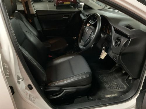 Toyota Corolla 1.8 Prestige in Namibia