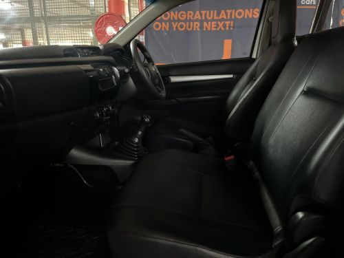 Toyota Hilux 2.0 Vvti A/C Single Cab in Namibia