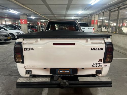 Toyota Hilux 2.0 Vvti A/C Single Cab in Namibia
