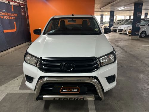 Toyota Hilux 2.0 Vvti A/C Single Cab in Namibia