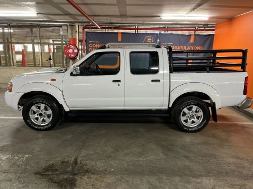 Nissan Hardbody Np300 2.5 TDI 4x4 Hi-Rider Pick Up Double Cab in Namibia