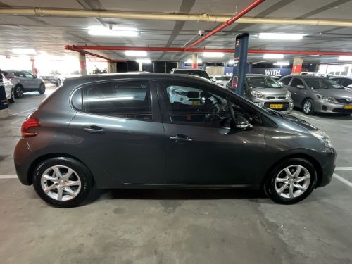 Peugeot 208 1.2T Puretech GT Line 5-Door in Namibia