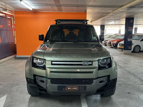 Land Rover Defender 110 D300 SE X-Dynamic (221 KW) in Namibia