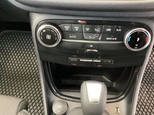 Ford Puma Titanium 1.0 Ecoboost 7AT in Namibia