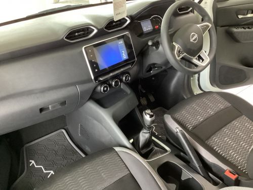 Nissan Magnite VISIA 1.0 5MT in Namibia