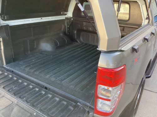 Ford Ford Ranger 2.2Tdci XL 4x4 in Namibia