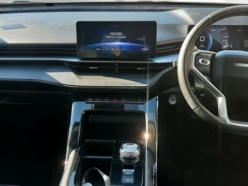 Haval H6 2.0T PREMIUM DCT 2WD in Namibia