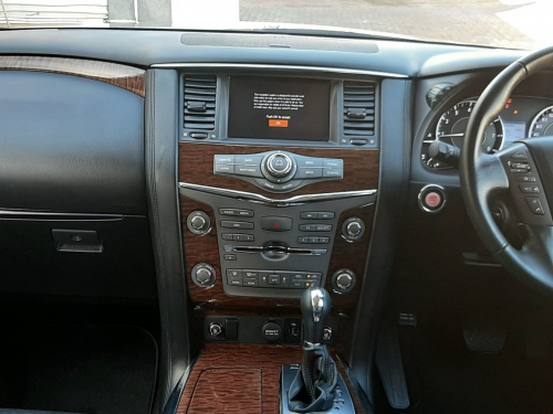 Nissan PATROL 5.6L V8 PREMIUM LE 4X4 in Namibia