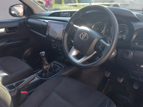 Toyota HILUX 2.4 GD6 4X4 DC MT in Namibia
