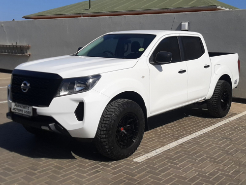 Used Nissan NAVARA 2.5TD EX DC 4X4 MT for sale in Swakopmund