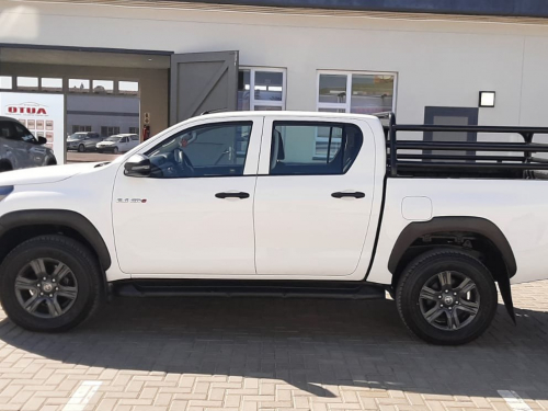 Toyota HILUX 2.4 GD6 DC 4X4 AUTO in Namibia