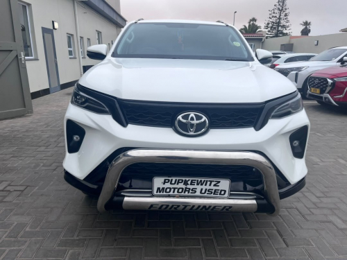 Toyota FORTUNER 2.4 GD6 4X4 AUTO in Namibia