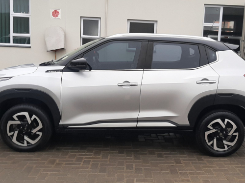 Nissan MAGNITE 1.0T ACENTA CVT in Namibia