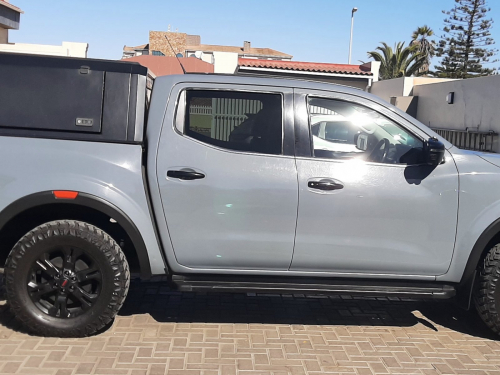 Nissan NAVARA PRO 4X 4X4 DC A/T in Namibia