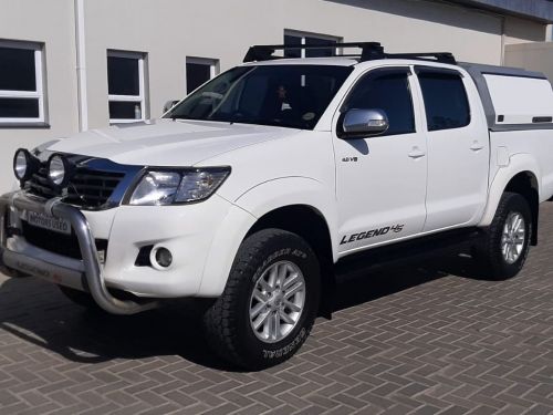 Pre-owned Toyota HILUX LEGEND 45 4.0 V6 DC 4X4 AUTO for sale in 