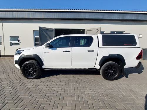 Toyota HILUX 2.8 GD6 4X4 DC M/T LEGEND RS in Namibia